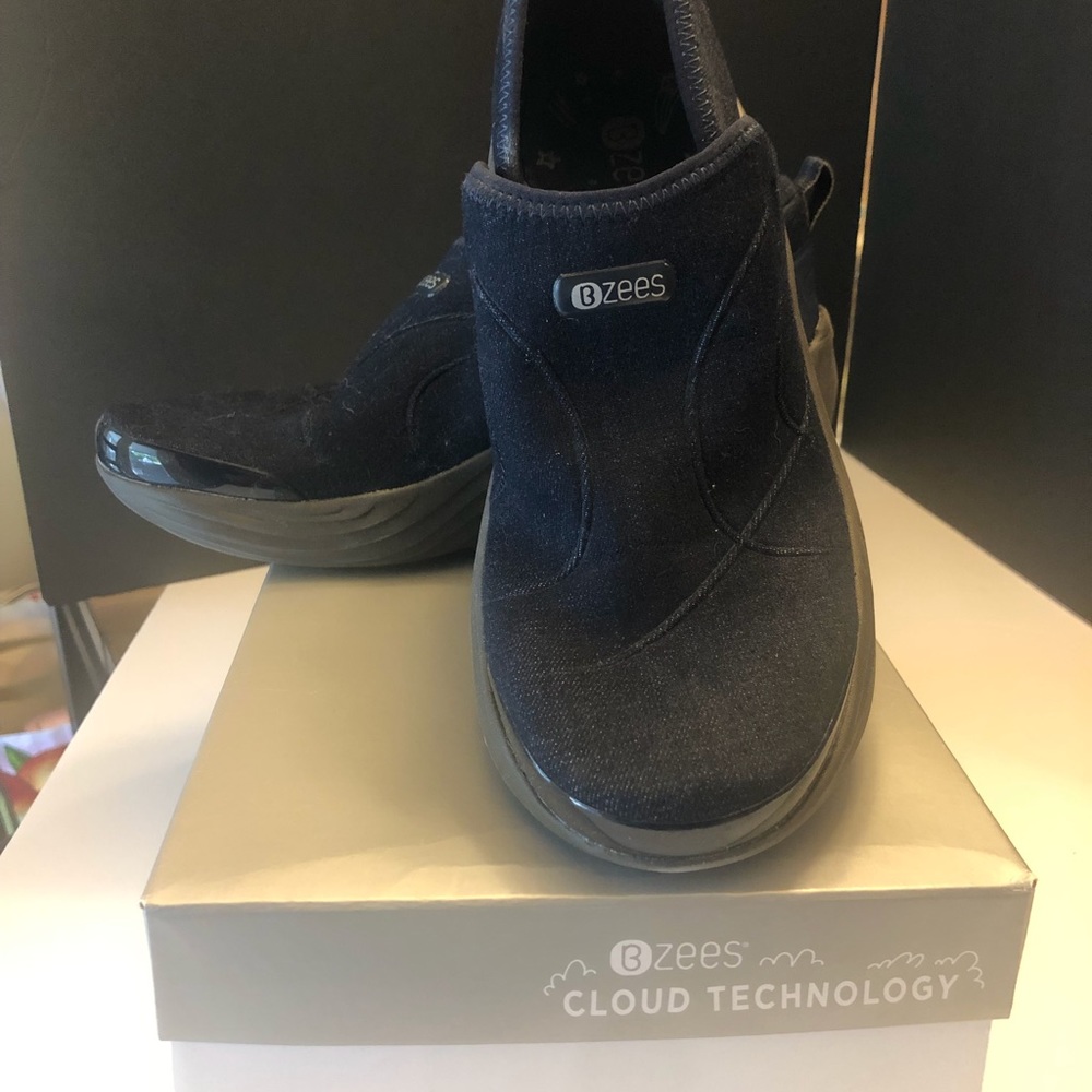 Women’s shoes by B Zees, slip on